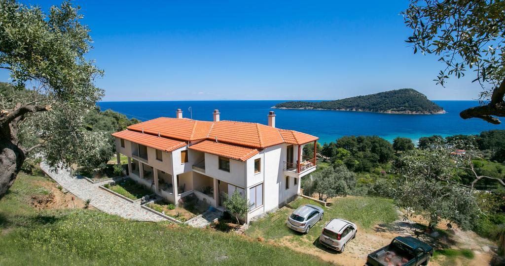 קואינירה Aphrodite Villas מראה חיצוני תמונה