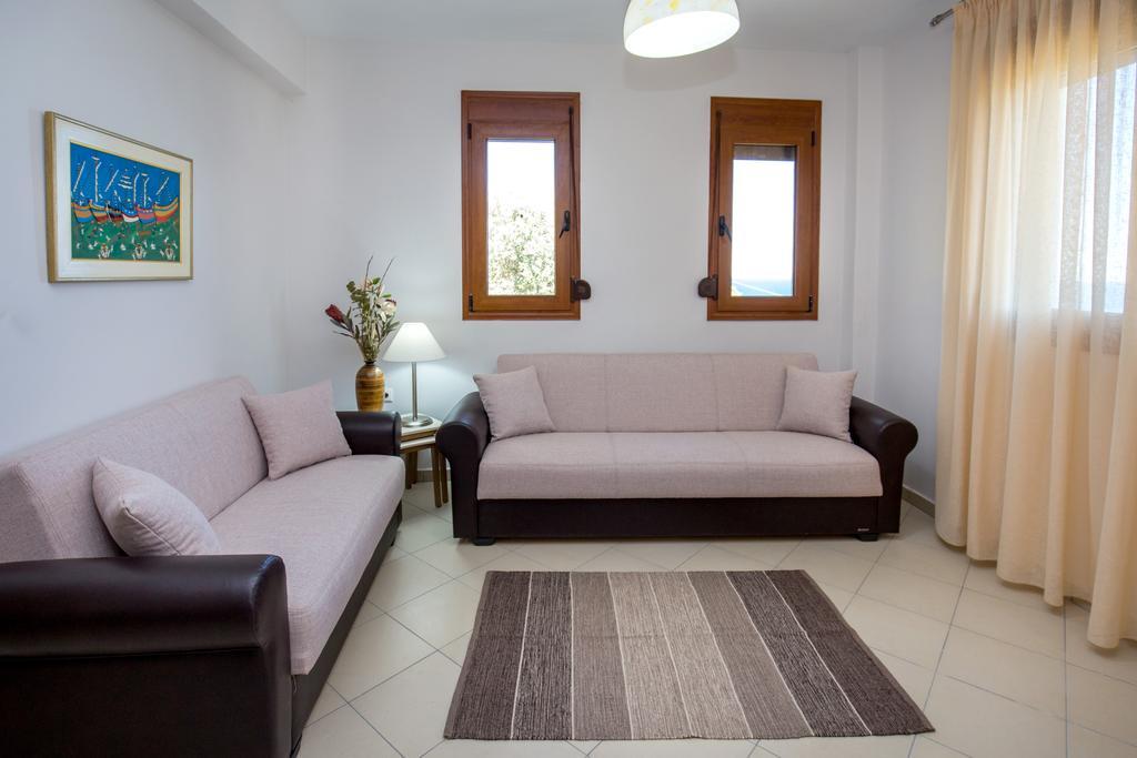 קואינירה Aphrodite Villas מראה חיצוני תמונה