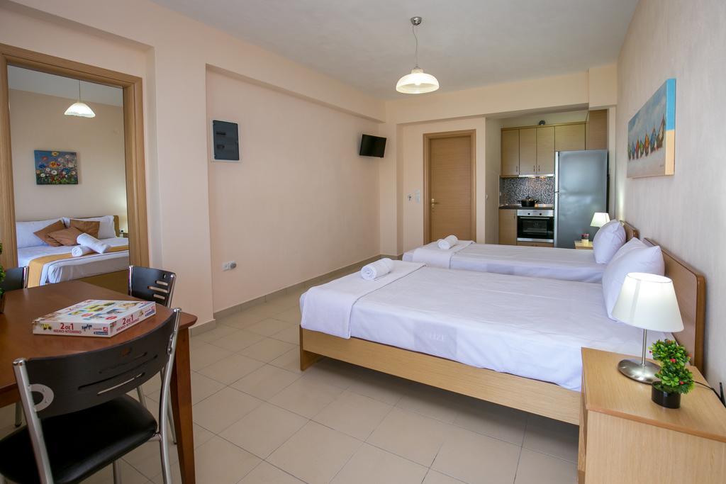קואינירה Aphrodite Villas מראה חיצוני תמונה