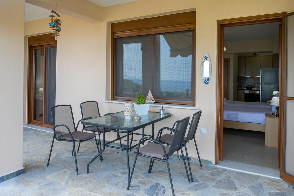 קואינירה Aphrodite Villas מראה חיצוני תמונה